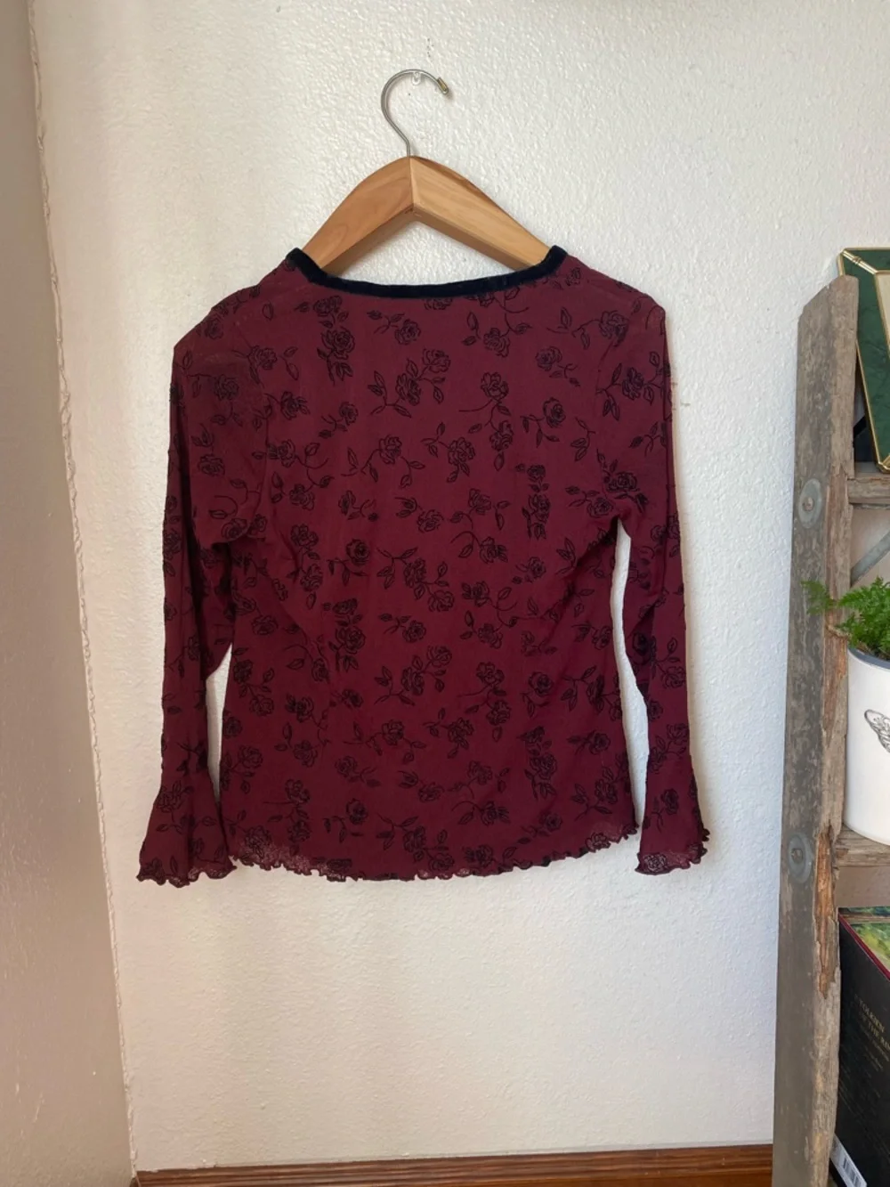 Vintage French Whimsigoth Rosette Ruffle Velvet V-Neck Top Burgundy Size Medium